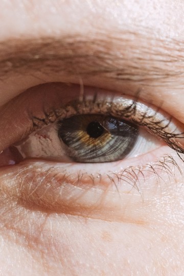  Olhos
